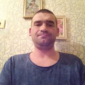 Парни в Волгограде: Михаил, 40 - ищет девушку из Волгограда