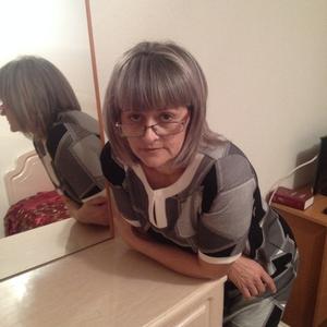 Девушки в Хабаровске (Хабаровский край): Наталья, 55 - ищет парня из Хабаровска (Хабаровский край)