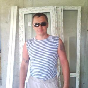 Парни в Гайдук: Владимир, 44 - ищет девушку из Гайдук