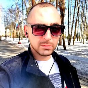 Парни в Ижевске: Илья, 37 - ищет девушку из Ижевска