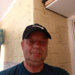 Константин, 53 года, Белогорск