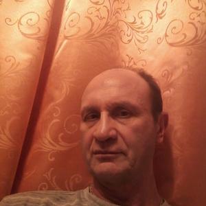 Парни в Смоленске: Алексан, 61 - ищет девушку из Смоленска