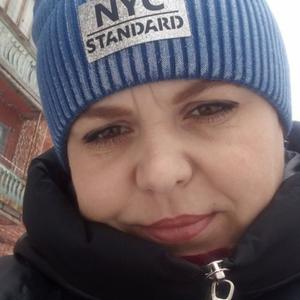 Девушки в Омске: Иришка, 40 - ищет парня из Омска