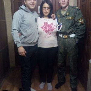 Парни в Калининграде: Миша, 22 - ищет девушку из Калининграда