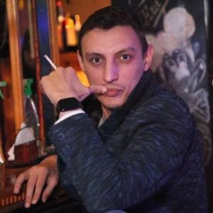 Али, 33 года, Баку