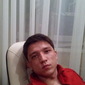 Парни в Таганроге: Кирилл, 34 - ищет девушку из Таганрога
