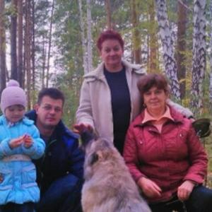 Девушки в Кыштыме: Татьяна Бычкова, 65 - ищет парня из Кыштыма