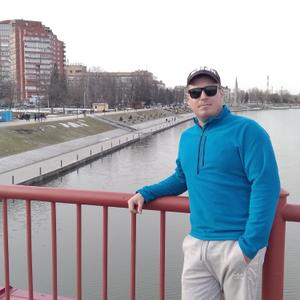 Парни в Перми: Илья, 36 - ищет девушку из Перми