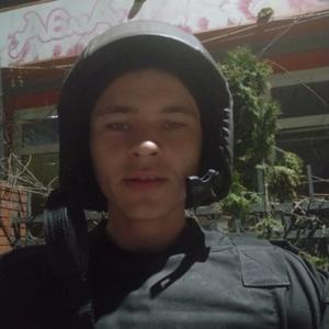 Илья, 28 лет, Щекино