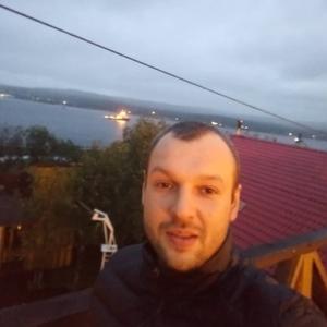 Yuriy, 36 лет, Мурманск