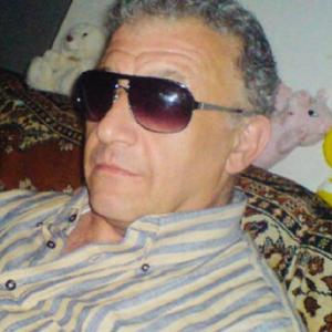 Парни в Химках: Артур Бжикян, 65 - ищет девушку из Химок