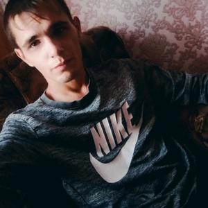 Denis, 23 года, Барнаул