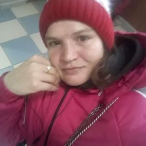 Девушки в Нижний Новгороде: Марина, 29 - ищет парня из Нижний Новгорода