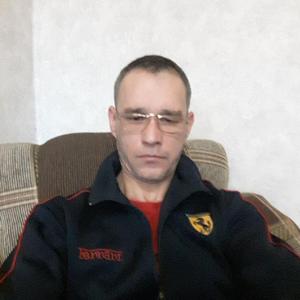 Василий, 47 лет, Саратов