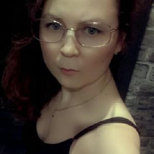 Девушки в Оренбурге: Юлия, 32 - ищет парня из Оренбурга