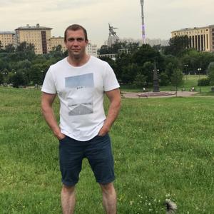 Олег, 45 лет, Россошь