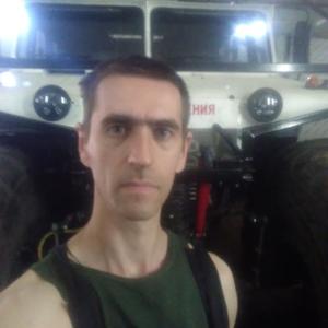 Михаил, 46 лет, Звенигород