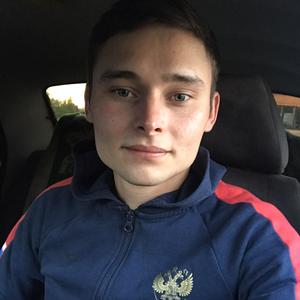Илья, 27 лет, Киров