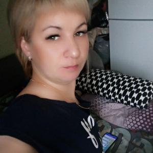 Девушки в Санкт-Петербурге: Елена, 33 - ищет парня из Санкт-Петербурга