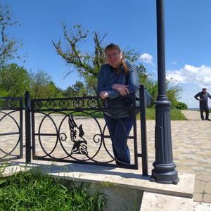 Девушки в Новокузнецке: Вера, 54 - ищет парня из Новокузнецка