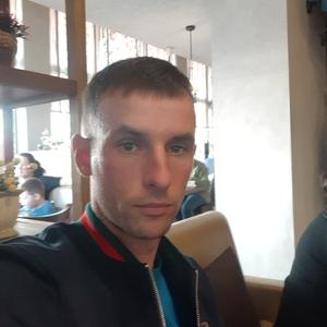 Денис, 38 лет, Калининград