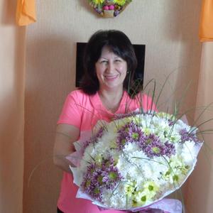 Девушки в Новороссийске: Оксана, 53 - ищет парня из Новороссийска