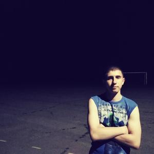 Парни в Челябинске: Дмитрий, 23 - ищет девушку из Челябинска