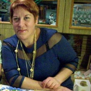 Девушки в Ферапонтово: Елена Блинова, 54 - ищет парня из Ферапонтово
