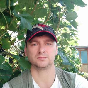 Александр, 47 лет, Кормиловка