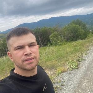 Юрий, 28 лет, Брянск