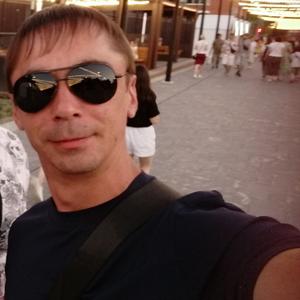 Парни в Нижневартовске: Фарик, 35 - ищет девушку из Нижневартовска