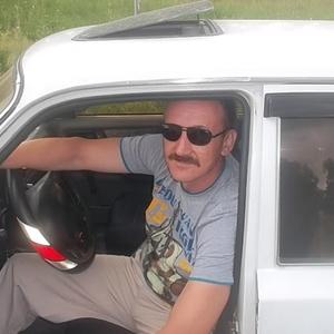 Парни в Челябинске: Александр, 52 - ищет девушку из Челябинска