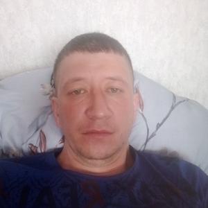 Парни в Нижнекамске: Николай, 37 - ищет девушку из Нижнекамска