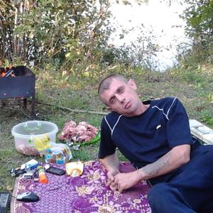 Парни в Великий Новгороде: Сергей, 53 - ищет девушку из Великий Новгорода