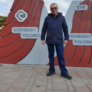 Парни в Петропавловске-Камчатском: Сергей, 66 - ищет девушку из Петропавловска-Камчатского