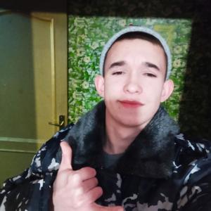 Данил, 21 год, Калининград