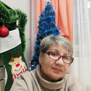 Девушки в Краснодаре (Краснодарский край): Ирина, 59 - ищет парня из Краснодара (Краснодарский край)