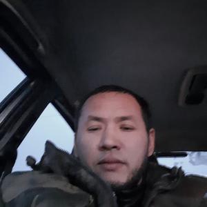 Парни в Сургуте (Ханты-Мансийский АО): Арслан, 38 - ищет девушку из Сургута (Ханты-Мансийский АО)