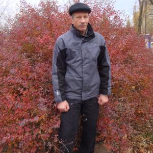 Парни в Волгодонске: Евгений Скрипка, 62 - ищет девушку из Волгодонска