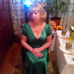Девушки в Демянске: Светлана, 59 - ищет парня из Демянска