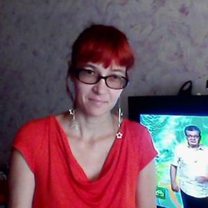 Девушки в Комсомольске-На-Амуре: Валерия Дубовицкая, 50 - ищет парня из Комсомольска-На-Амуре