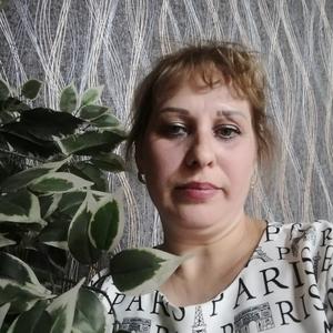 Девушки в Апшеронске: Светлана, 45 - ищет парня из Апшеронска