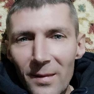 Парни в Донецке: Максим, 43 - ищет девушку из Донецка