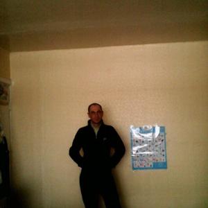 Парни в Саяногорске: Андрей Наумов, 44 - ищет девушку из Саяногорска