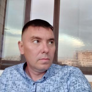 Парни в Казани (Татарстан): Ильнур, 47 - ищет девушку из Казани (Татарстан)