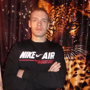 Парни в Череповце: Александр, 35 - ищет девушку из Череповца