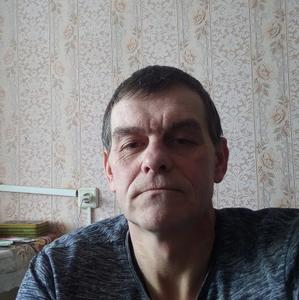 Парни в Нижний Новгороде: Олег, 47 - ищет девушку из Нижний Новгорода