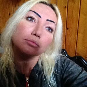 Девушки в Ставрополе: Катерина, 45 - ищет парня из Ставрополя