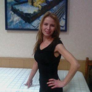 Девушки в Ижевске: Ася, 39 - ищет парня из Ижевска