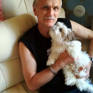 Парни в Каменск-Шахтинский: Андрей Гонтарев, 63 - ищет девушку из Каменск-Шахтинский